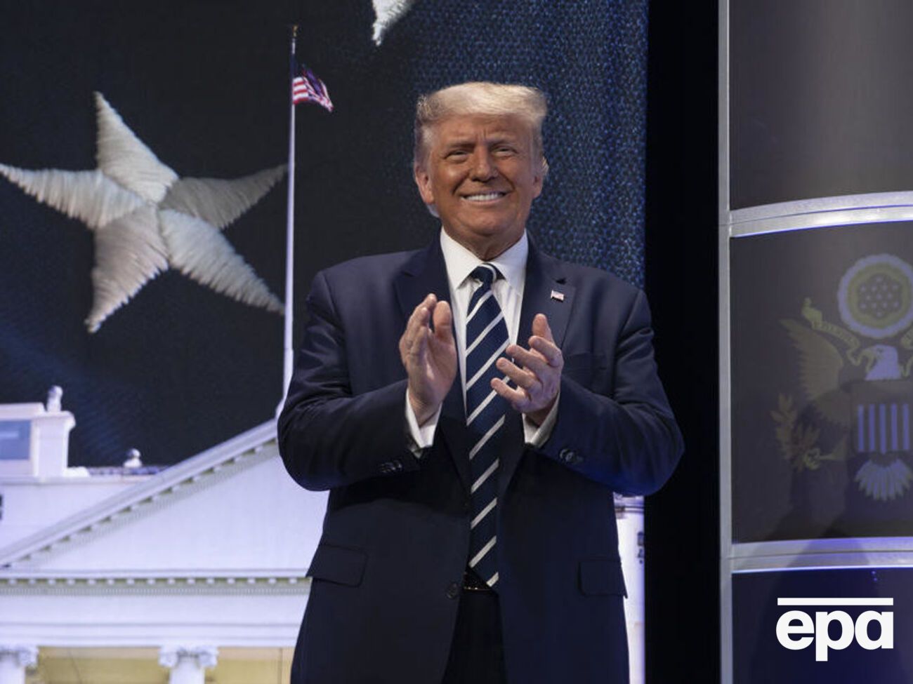 Мэриэнн Трамп Берри&nbsp;сказала, что у Дональда Трампа "проклятый Twitter"