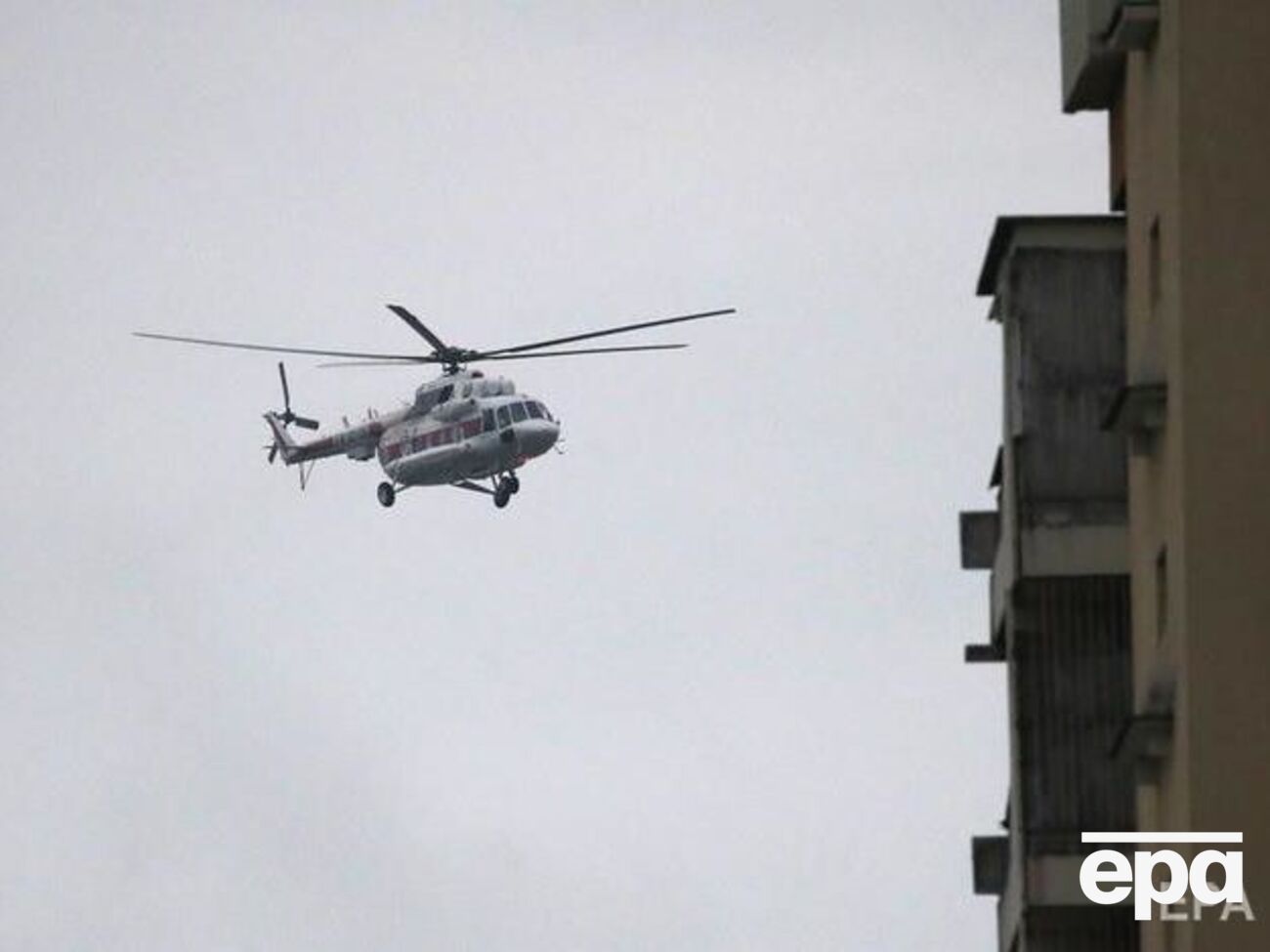 Лукашенко облетів Мінськ на вертольоті, стверджує його прессекретарка