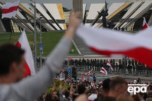 Задержание произошло на следующий день после массовых митингов по всей Беларуси