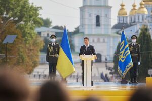 Президент Зеленський ініціював заснування в Україні двох нових державних премій