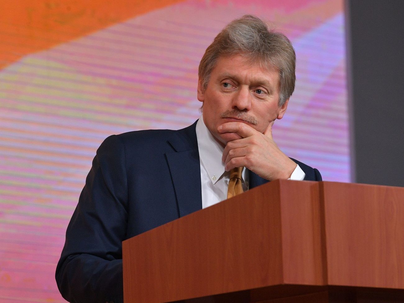 Пєсков стверджує, що міжнародних переговорів про переліт Навального не було