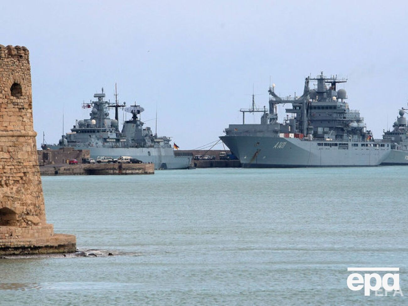 Инцидент, по предварительным данным, случился из-за неисправности насоса двигателя, который и взорвался