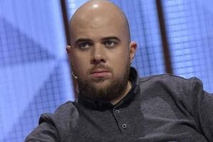 Сьогодні люди натовпами ходять у центрі Києва, а завтра будуть боятися антирекордів COVID-19