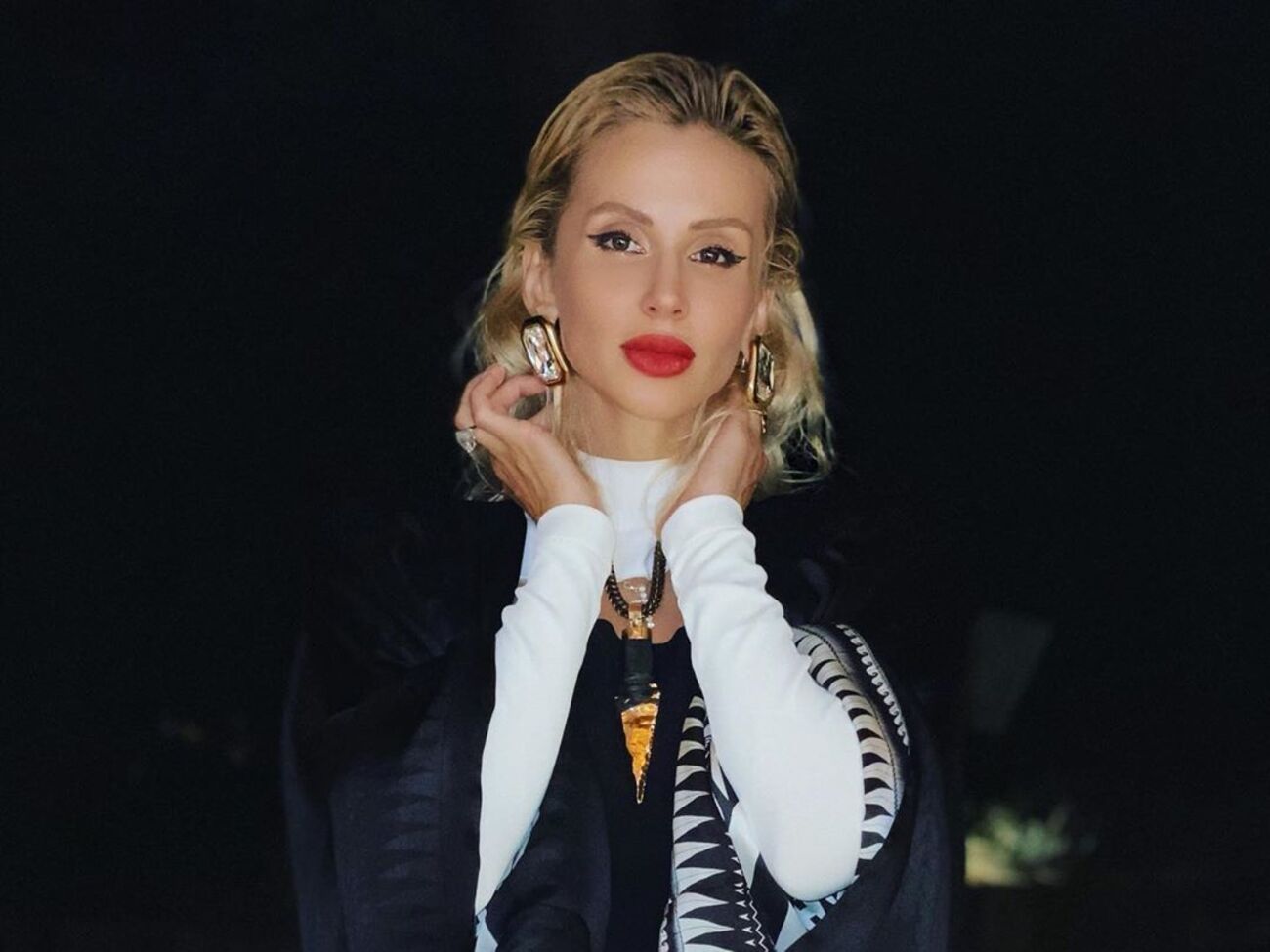 Loboda: "Із Днем Незалежності, Україно! С Днем Независимости, Украина!"