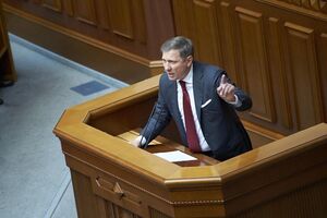 Сергій Шахов: Незважаючи на офіційне декларування миру і припинення вогню на Донбасі, губернатор Луганської області констатує війну