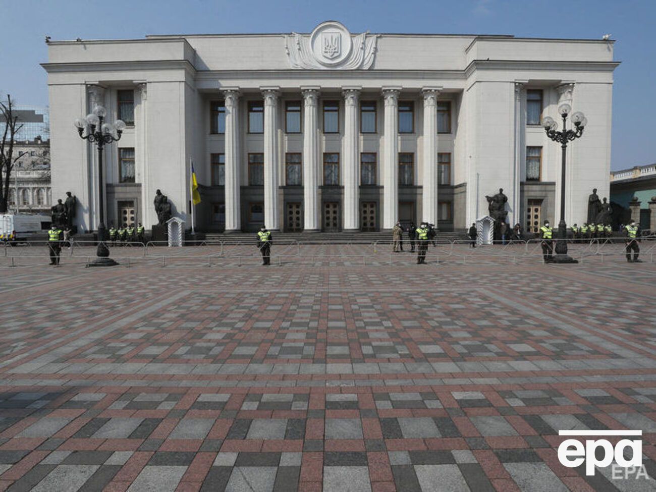 Рада ухвалила в першому читанні законопроєкт про держгарантії
