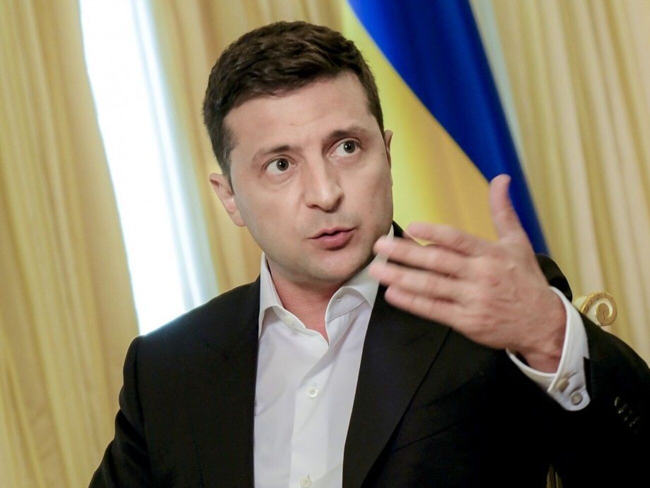 Зеленский считает, что с Путиным нужно вести диалог по Донбассу