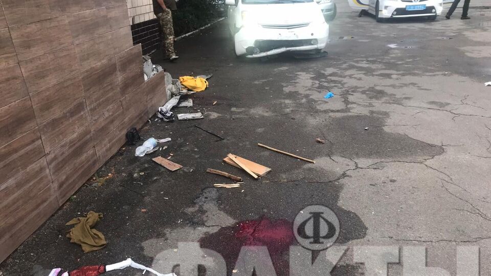 Постраждалі дівчата дістали переломи кінцівок