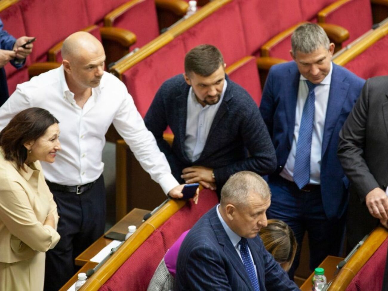 Виділення першого траншу відбудеться тільки за умови виконання зовнішніх зобов'язань перед МВФ, підкреслили в політичній силі