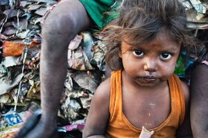 Пандемія коронавірусу залишить за межею бідності щонайменше 70 млн осіб у світі