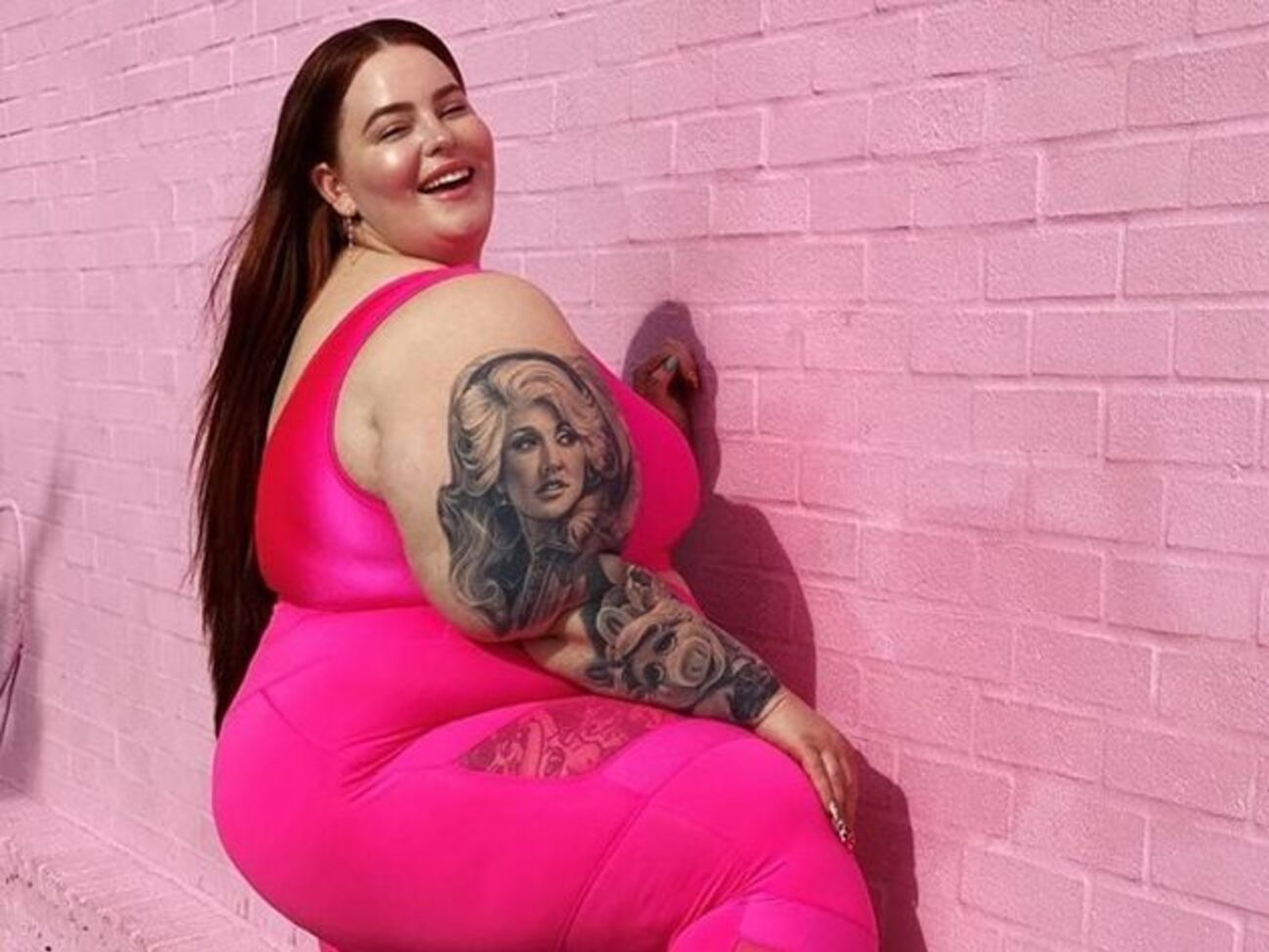 Вага Голлідей становить 155 кілограмів