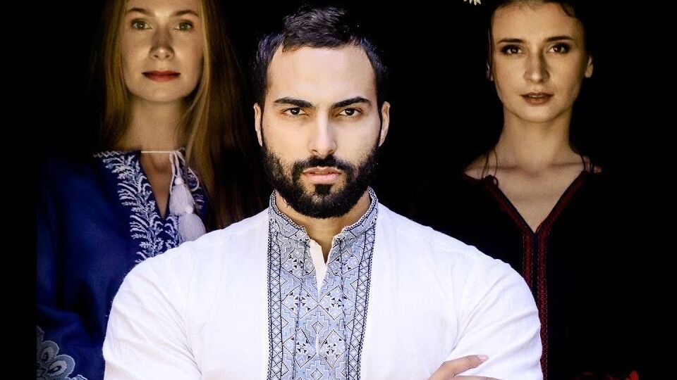 Роли в клипе исполнили Navka (на фото справа), Клименко (слева) и Камар