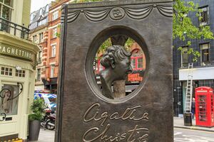 "Десять негритят" – самый продаваемый роман Кристи