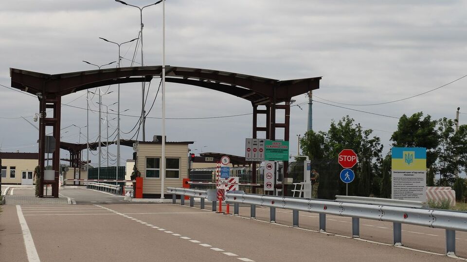 КПВВ на админгранице Украины с аннексированным Крымом вновь заработают с 29 августа