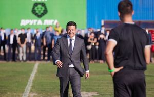 График Зеленского изменился из-за срочного телефонного разговора с Помпео
