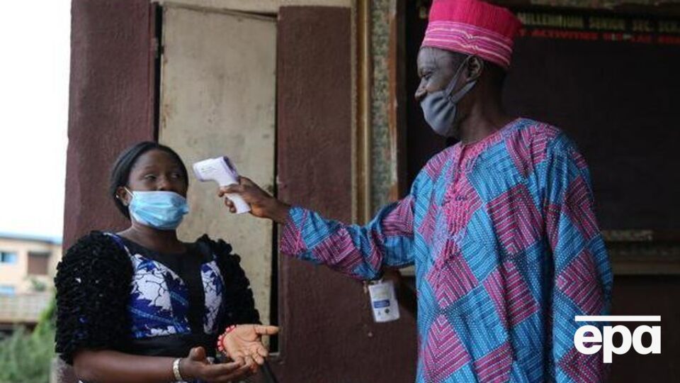 Коронавирус распространяется в мире с конца 2019 года