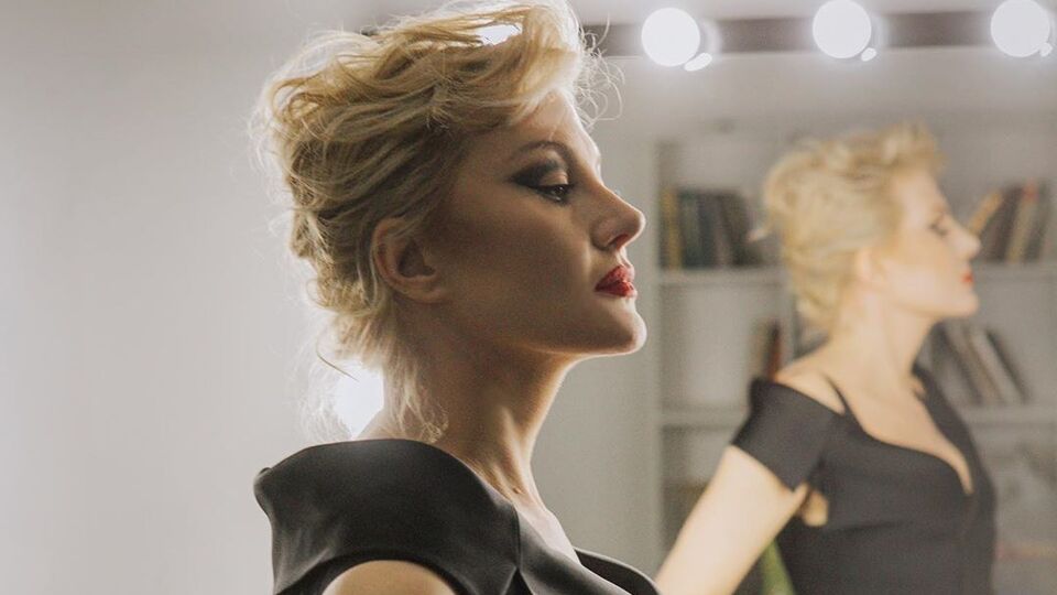 Литвинова: Земфіра – велика антиматерія, прибулець, спалах! Із днем народження! Будь вічною!