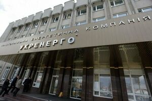 Як один із прикладів журналіст навів закупівлю трансформаторів