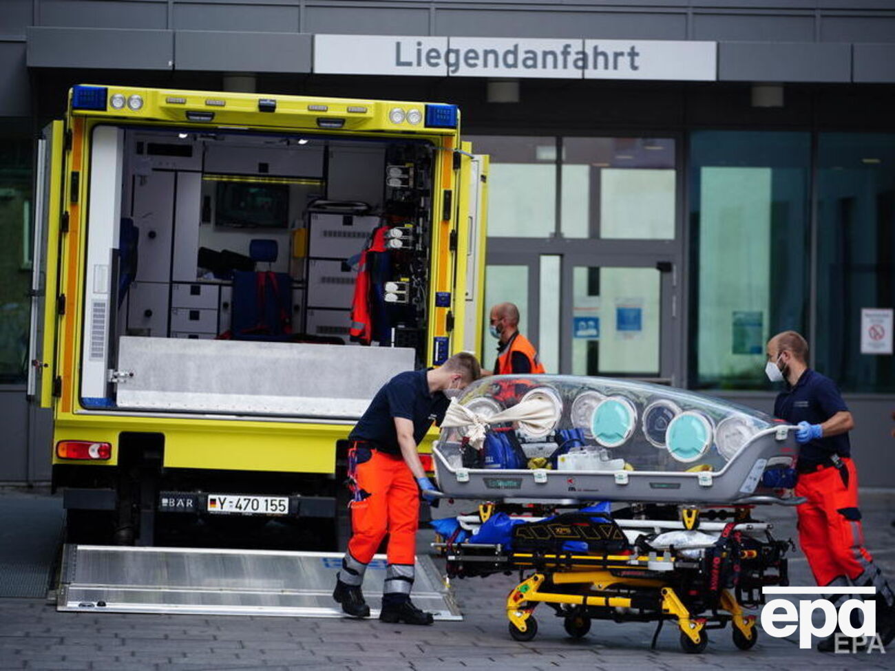 Навальний із 22 серпня перебуває у берлінській клініці "Шаріте"