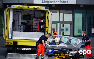 Навальный с 22 августа находится в берлинской клинике "Шарите"