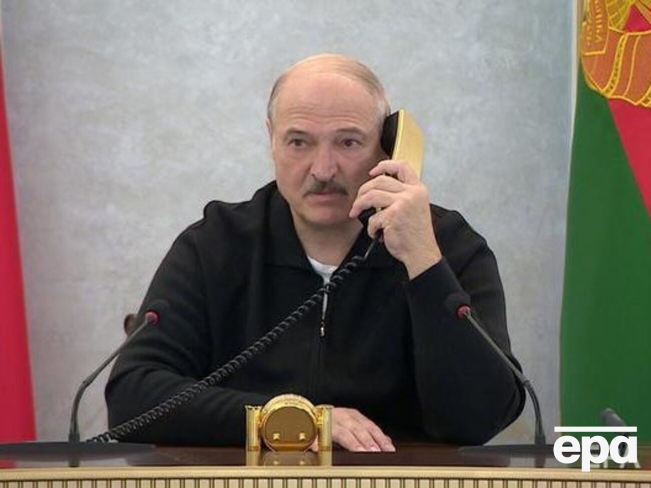 Лукашенко: Мир не без добрых людей. Поэтому нас пугать не надо