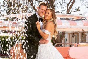 Енгельсон одружився вдруге у травні 2019 года