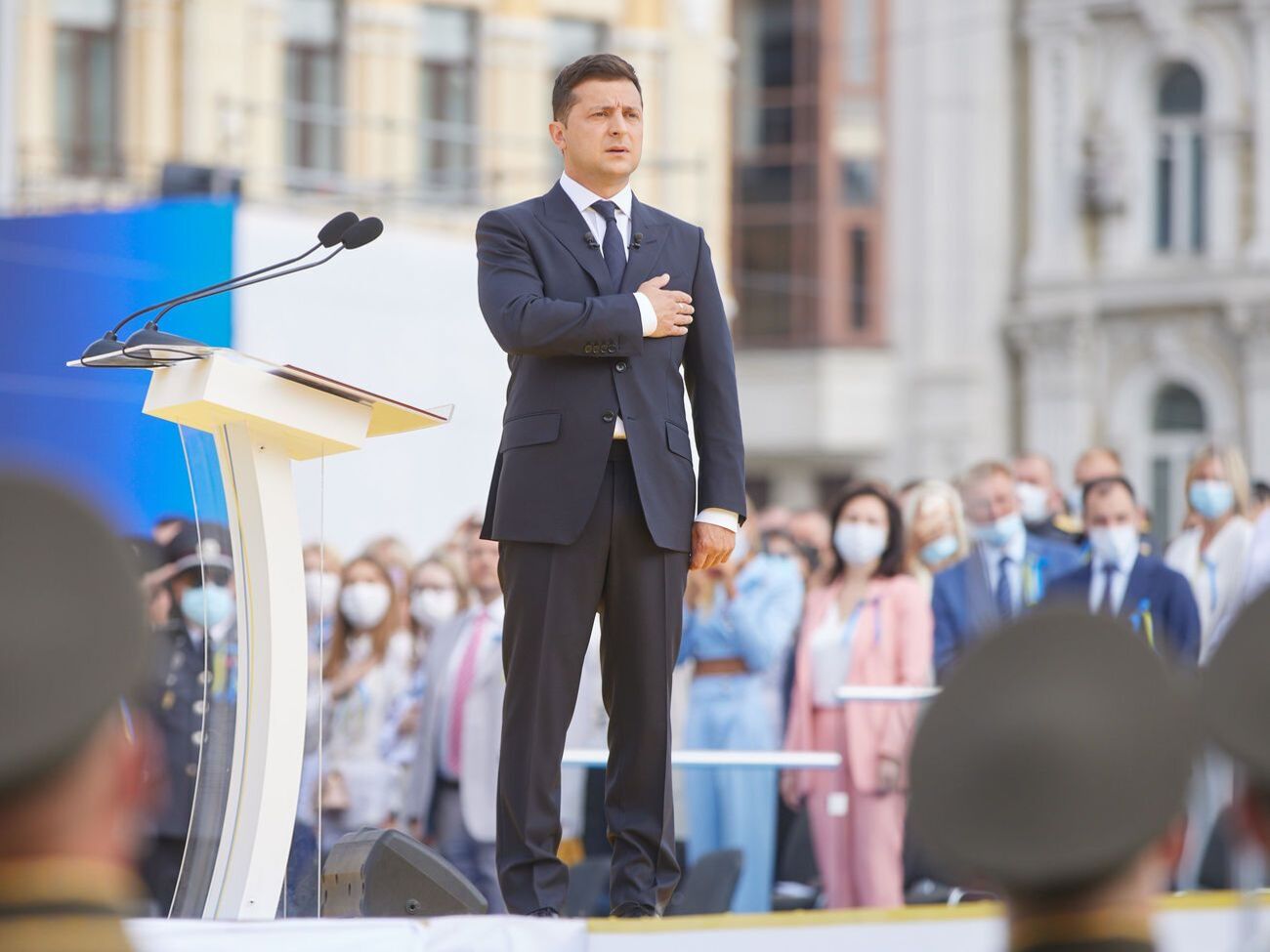 Зеленский заверил, что Украина настроена на тесное взаимодействие с институтами ЕС