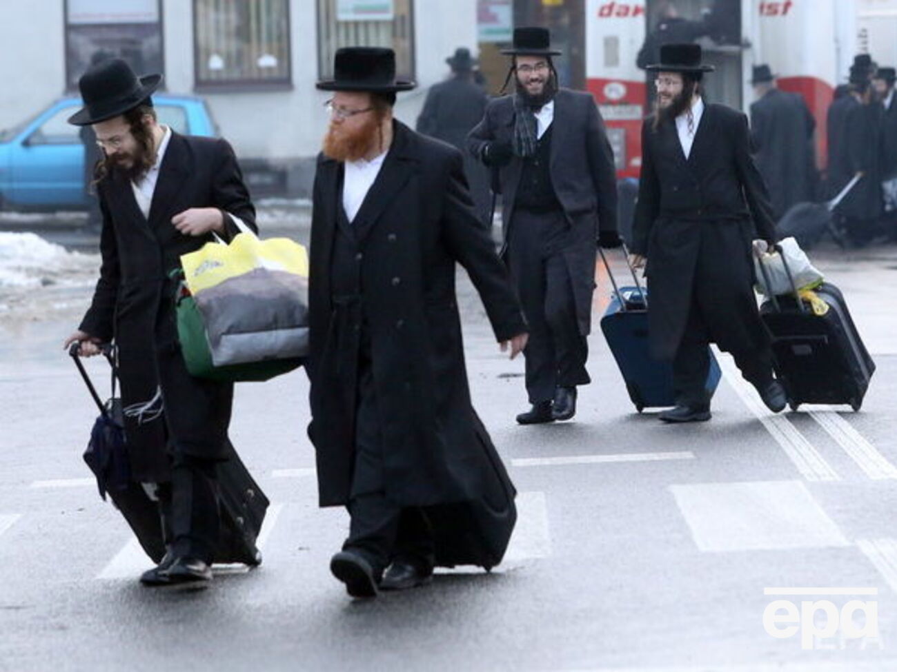 Накануне в Умани произошла потасовка между местными жителями и хасидами