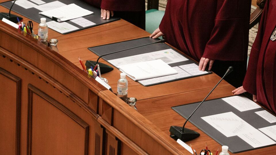 В представлении Верховного Суда в КСУ говорилось, что некоторые карантинные требования могли вводиться только в условиях чрезвычайного или военного положения