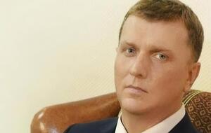 Покупатели просто попали между "молотом и наковальней". И до обысков дошло