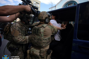 Каримов захватил отделение банка, угрожая взрывчаткой. Выяснилось, что взрывоопасных предметов у него не было