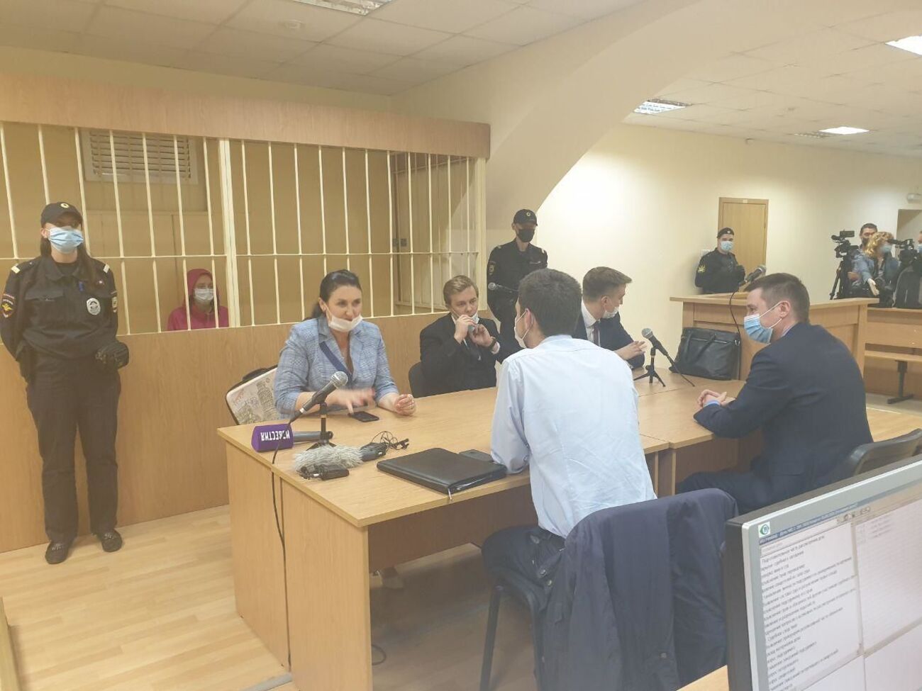 Суд відправив підозрювану під варту