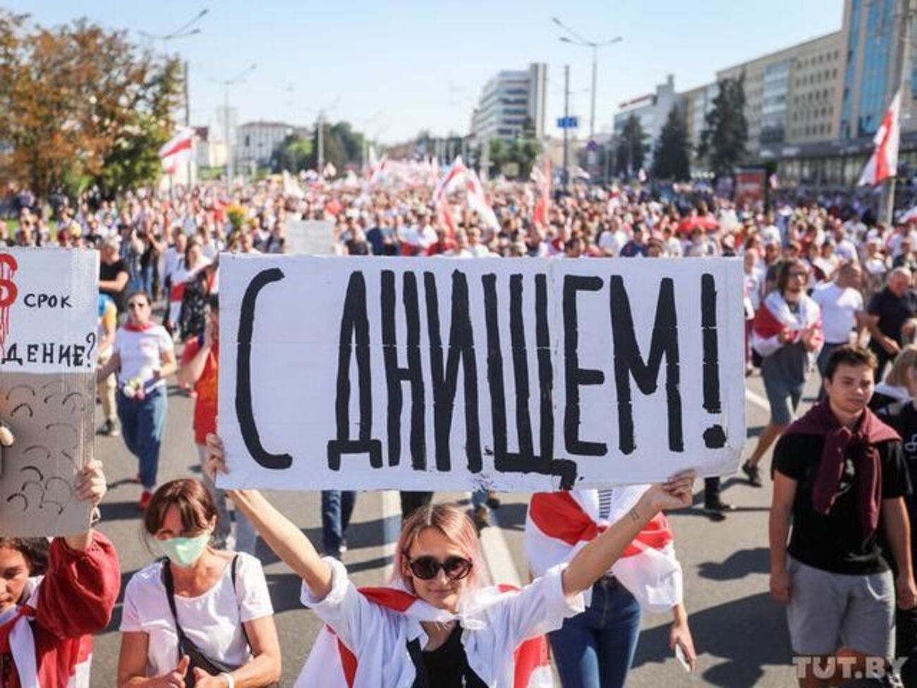 Протестувальники в Мінську вийшли на вулиці привітати Лукашенка з днем народження. Фоторепортаж