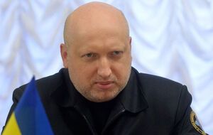 Турчинов требует открыть уголовные производства в отношении руководителей украинской делегации в ТКГ