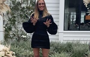 Адель решила меняться ради сына