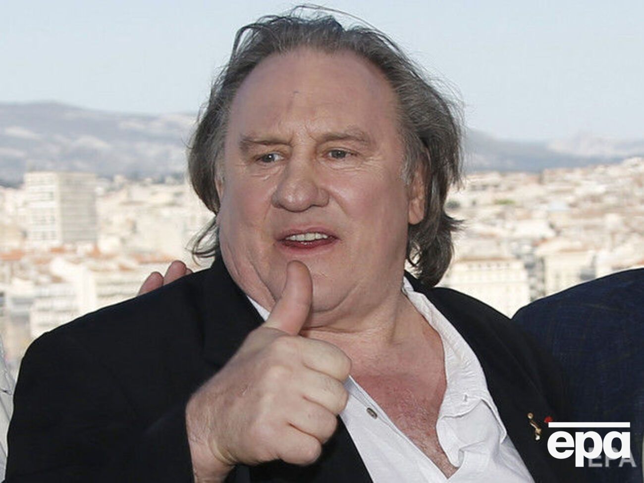 Депардье ездил по Парижу в нетрезвом виде