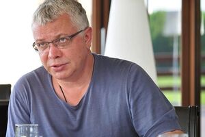 Скажіть правду. Підвищення мінімальної зарплати – це не поліпшення добробуту людей, а збільшення податкового тягаря