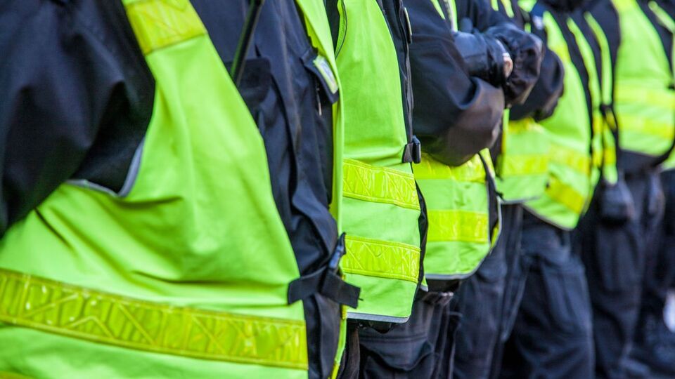 Поліція заблокувала протестувальників і звільнила рух транспорту