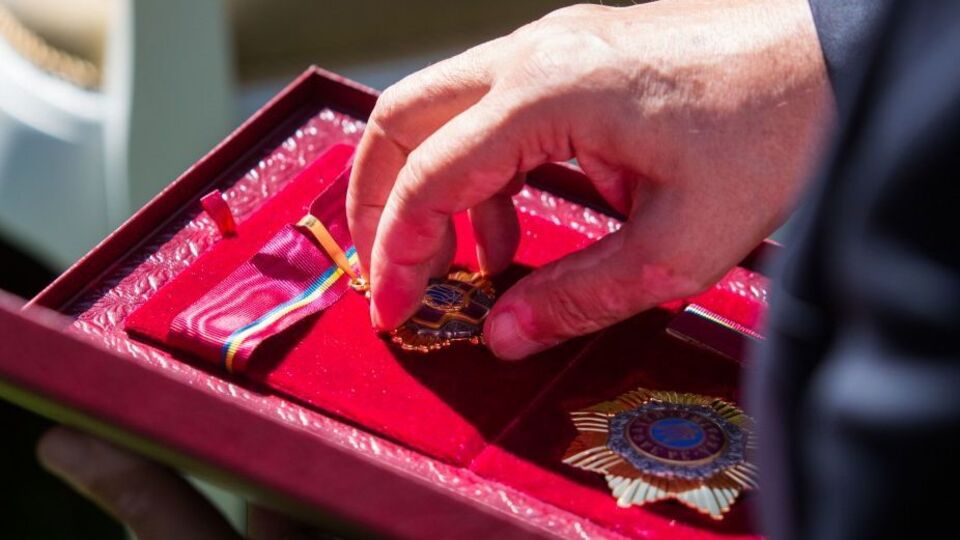 Зеленський вручив нагороди видатним українцям