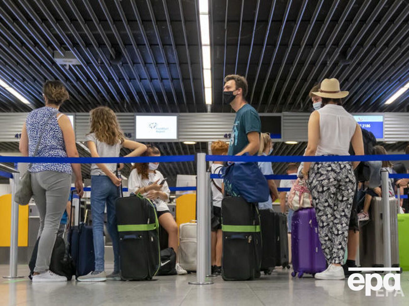 Вспышка коронавирусной инфекции началась в конце 2019 года в Китае