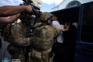 Каримова задержали через 2,5 часа после того, как он зашел в отделение банка