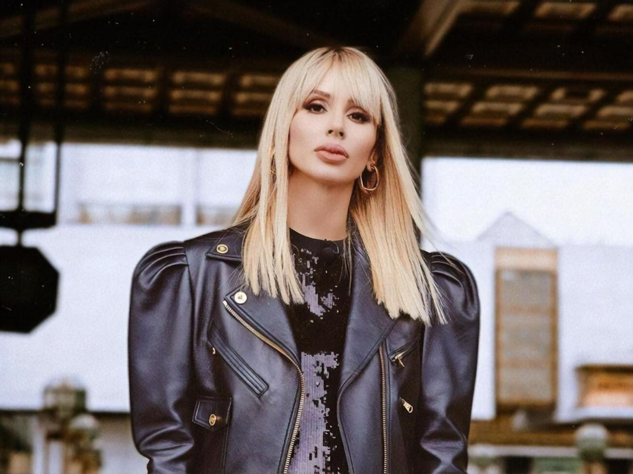 С 2004 года Loboda занимается сольной карьерой