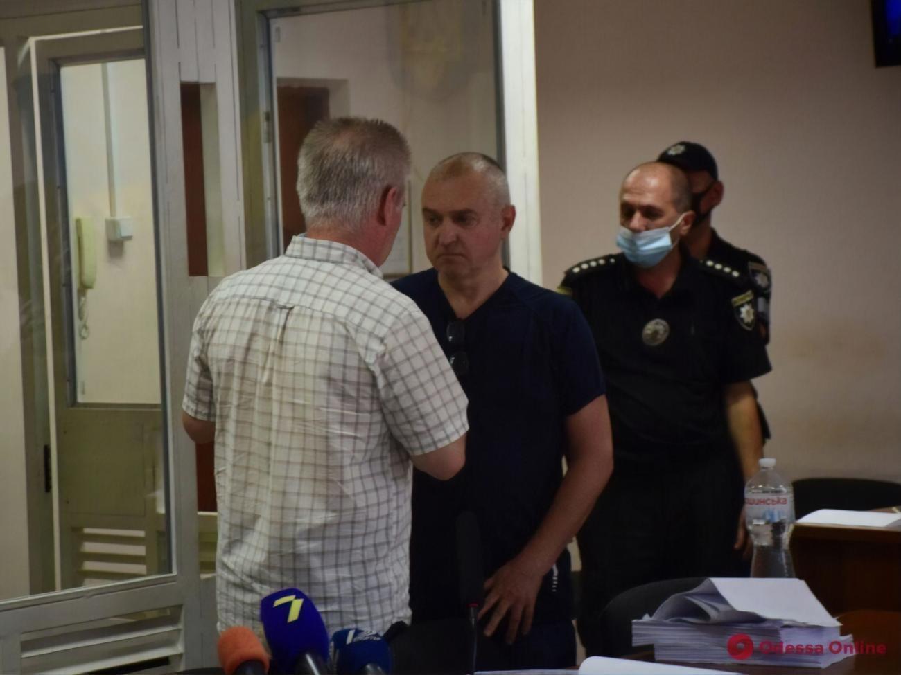 Дурачу надінуть електронний браслет