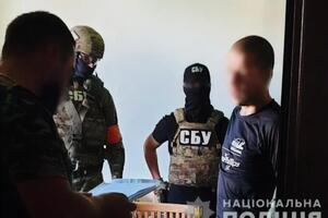 Поліцейські спільно із СБУ і під процесуальним керівництвом прокуратури АР Крим провели обшук