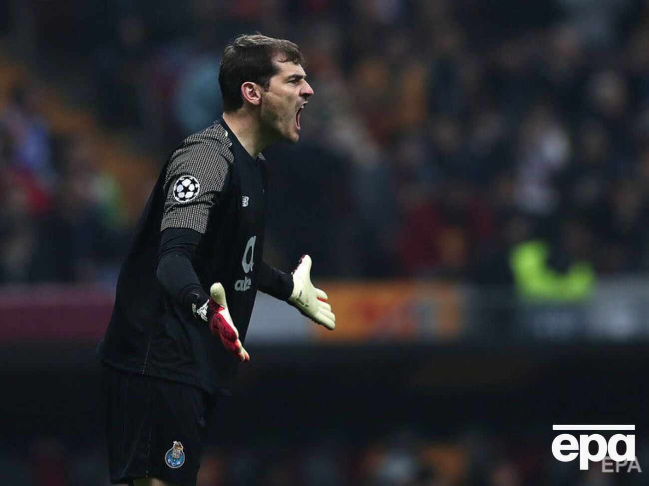 Касильяс играл в футбол на профессиональном уровне 22 года, 17 из них &ndash; в "Реале"