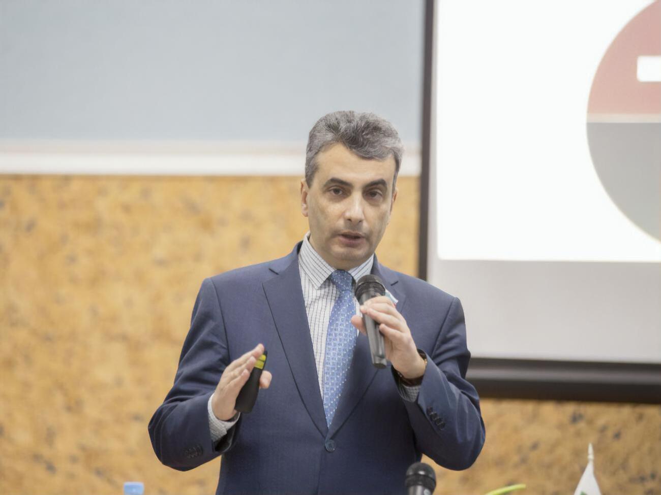 Шлосберг: Частично на Донбассе были военнослужащие регулярных войск РФ, и по ним, я полагаю, точные сведения есть