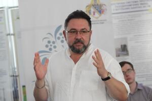 Купленную в марте машину Потураев внес в декларацию в июне