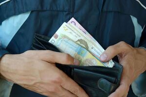 Маркевич зарабатывает более 707 тыс. грн в месяц