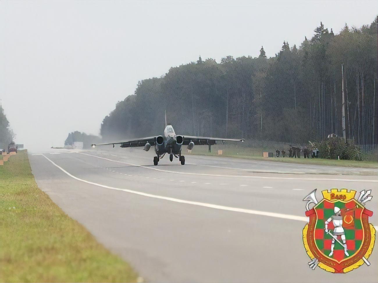 Приземлення авіації відпрацьовують на автотрасі Мінськ &ndash; Брест