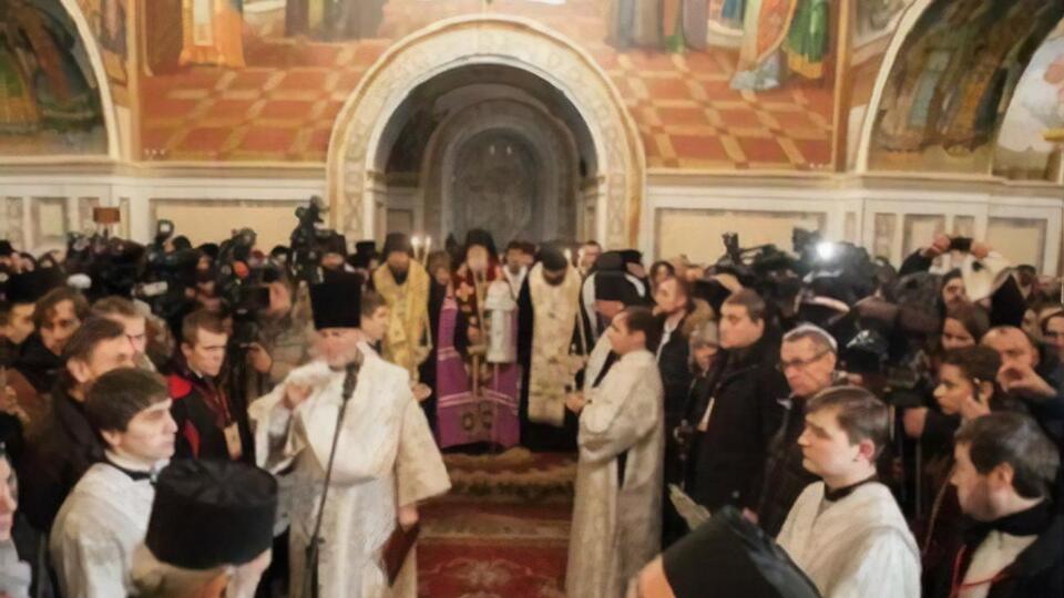 Дары волхвов выставлялись в Киево-Печерской лавре в январе 2014 года